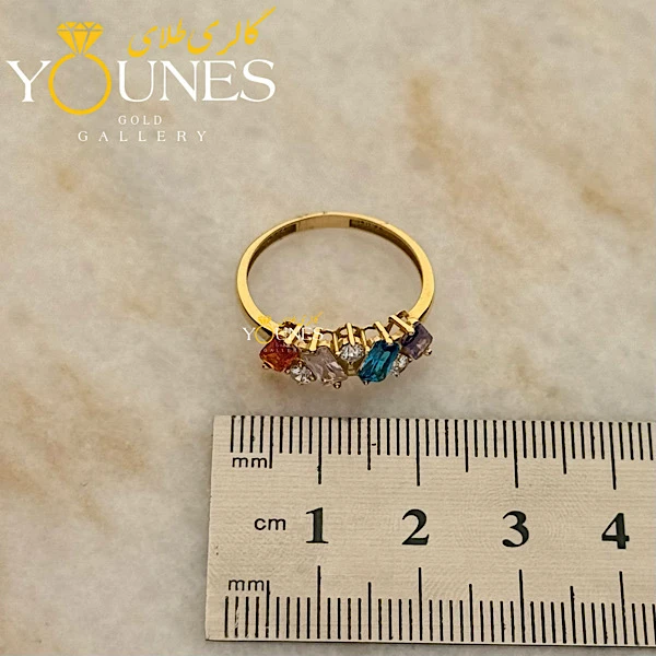 انگشتر طلا پایه جواهری نگین خاص رنگی